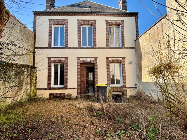 Maison vente à La Loupe, Eure-et-Loir