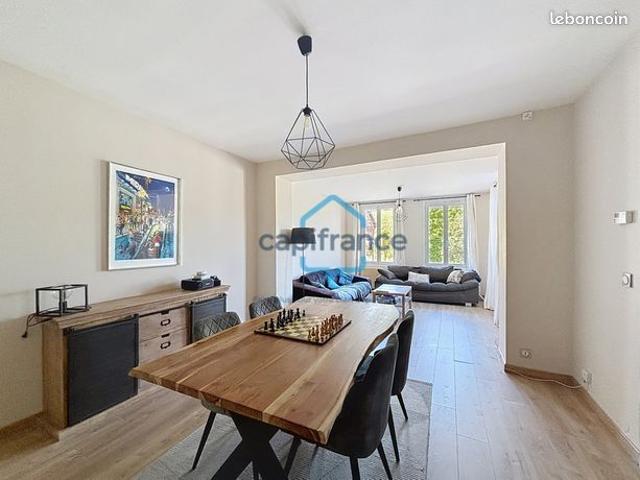 Maison vente à Rouen, Le Houlme