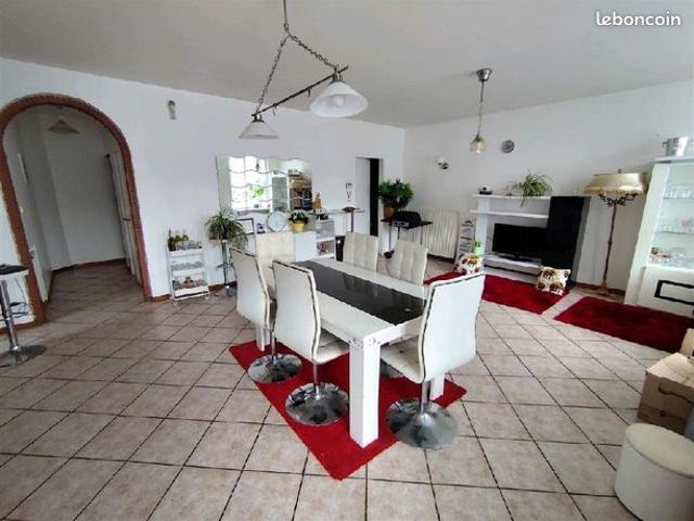 Maison vente à Charleville-Mézières, Thin-le-moutier