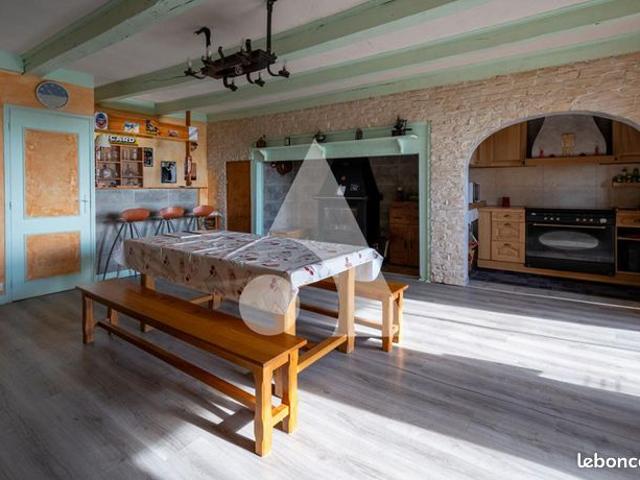 Maison vente à Figeac, Montredon