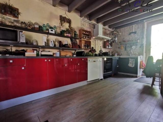 Maison vente à Coulonges-sur-l'Autize, Deux-Sèvres