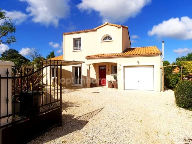 Maison vente à La Haute Gourlière, Saint-Maurice-le-Girard