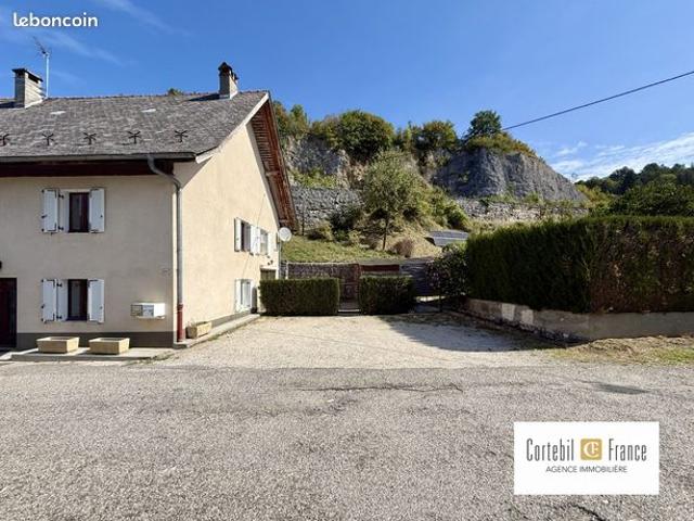 Maison vente à Saint-Julien-en-Genevois, Cruseilles