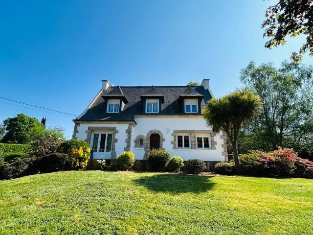 Maison vente à Pontivy, Bretagne