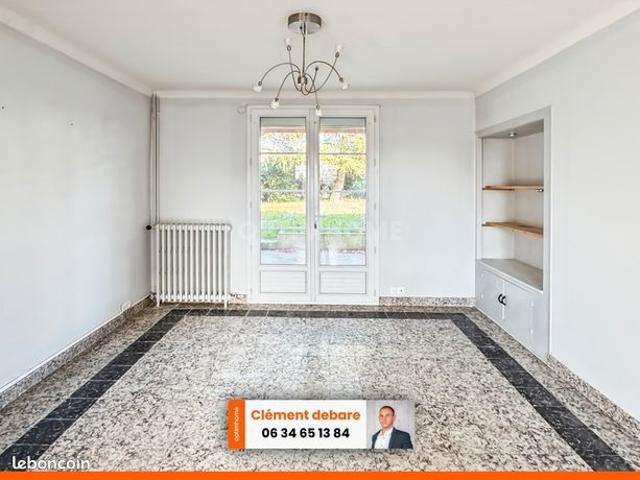 Maison vente à Nueil-les-Aubiers, Deux-Sèvres