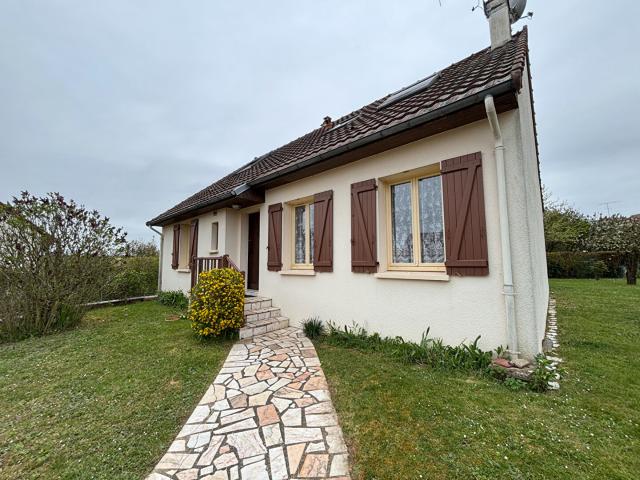 Maison vente à Mamers, Cherré