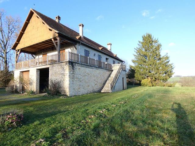 Maison vente à Nontron, Excideuil
