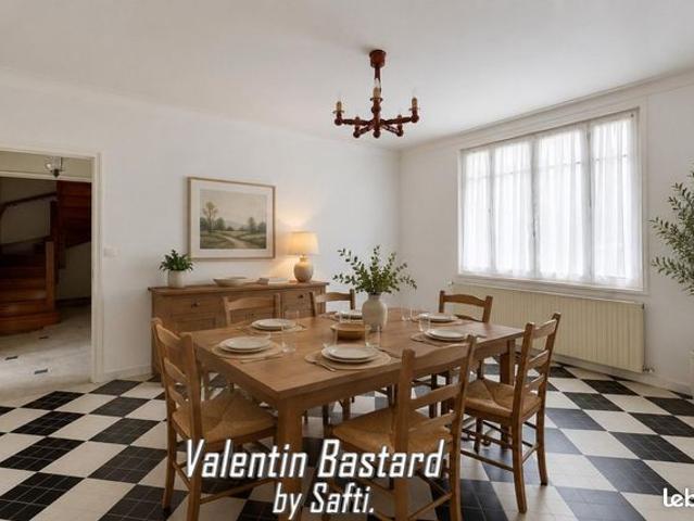Maison vente à Loches, Bléré