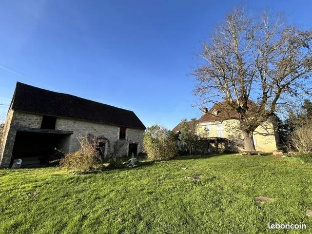 Maison vente à Gourdon, Bétaille