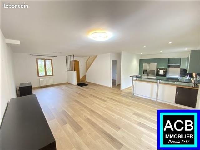 Maison vente à Brive-la-Gaillarde, Noailles
