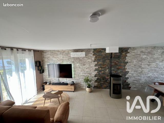 Maison vente à Ussel, Saint-rémy