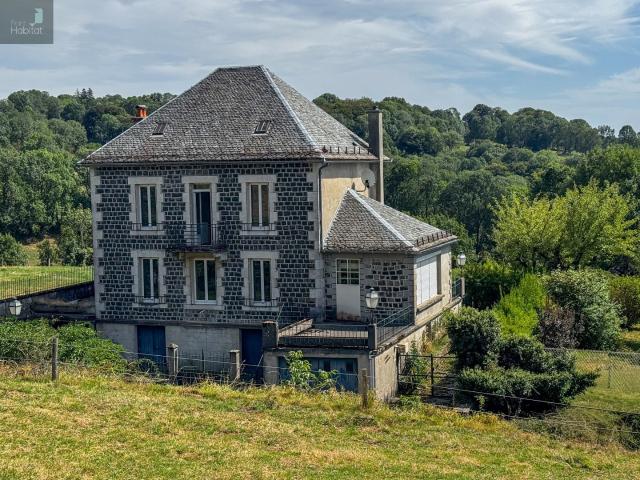 Maison vente à Rodez, Curières