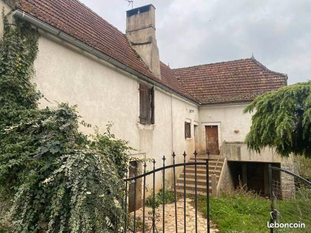 Maison vente à Riom, Saint-sulpice