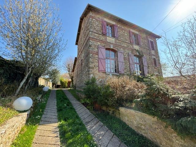 Maison vente à Saint-Cyr-sur-Morin, Seine-et-Marne