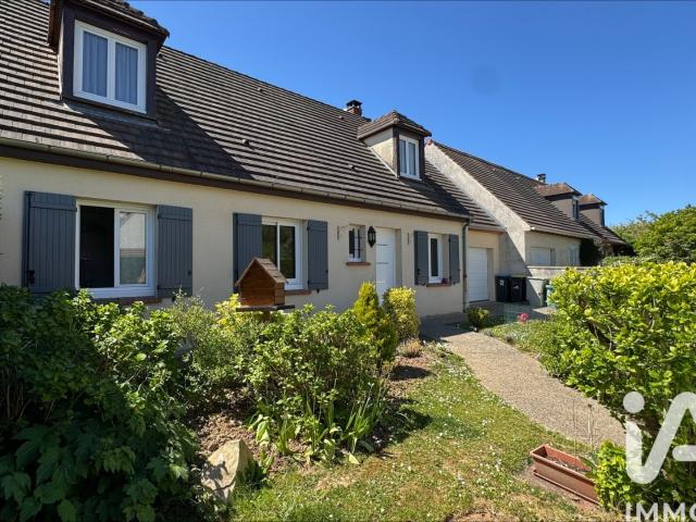 Maison vente à Senlis, Chambly