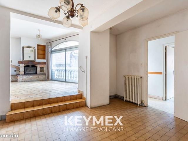 Maison vente à Clermont-Ferrand, Auvergne-Rhône-Alpes