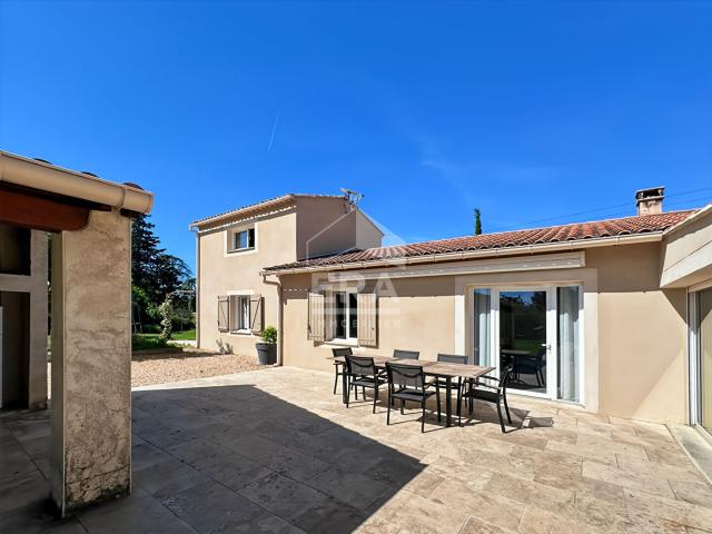Maison vente à Arles, La Salle Les Alpes