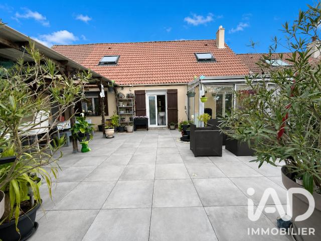 Maison vente à Les Jouannes, Jouy-le-Moutier