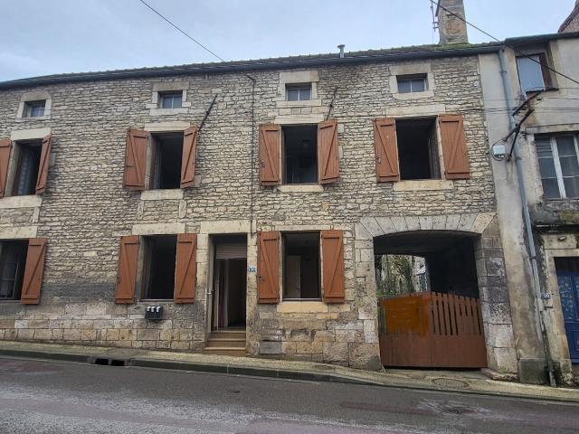 Maison vente à Laignes, Côte-d'Or