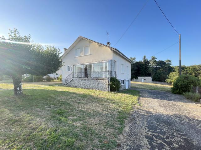 Maison vente à Beix, Saint-Julien-aux-Bois