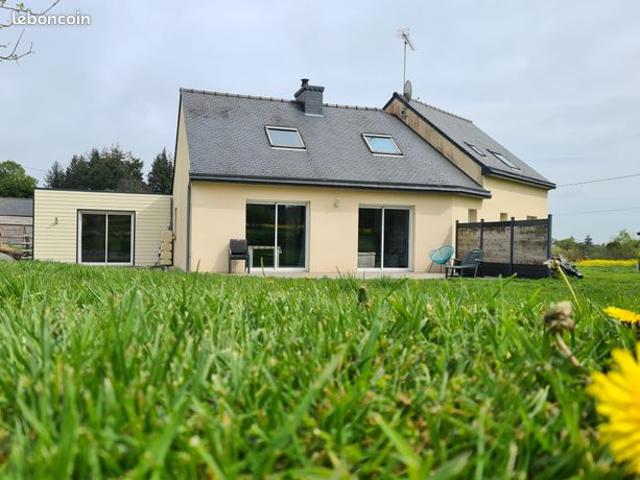 Maison vente à Guingamp, Bretagne