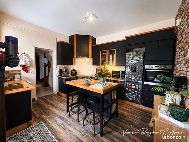 Maison vente à Sens, La Celle-saint-cyr