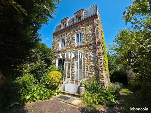 Maison vente à Tournon-sur-Rhône, Saint-prix