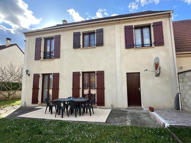 Maison vente à Mantes-la-Jolie, Issou