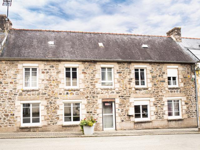 Maison vente à La Chapelle-Neuve, Côtes-d'Armor