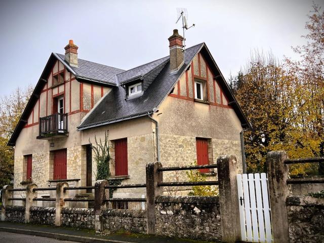 Maison vente à Loches, Bléré