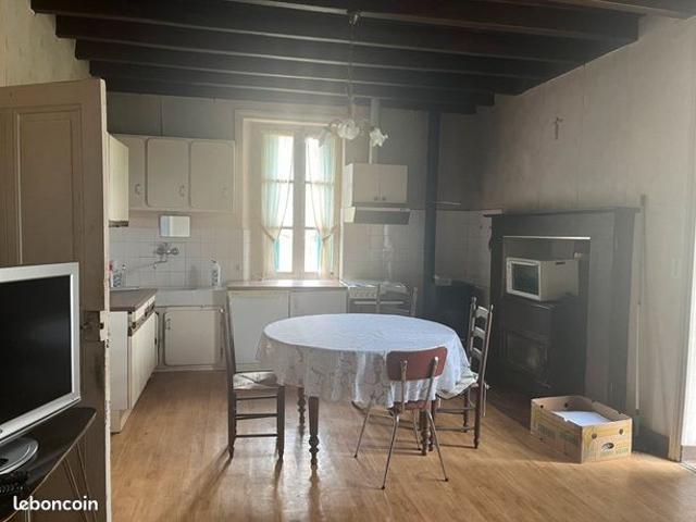 Maison vente à Nontron, Busserolles