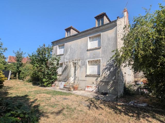 Maison vente à Doue