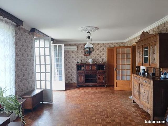 Maison vente à Châteaulin, Bretagne