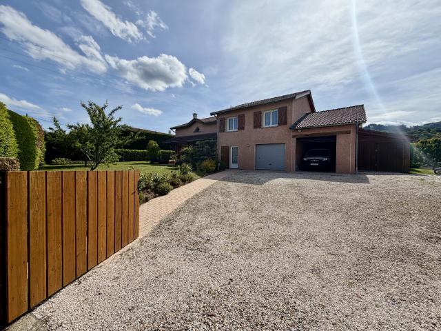 Maison vente à Le Glabat, Le Perréon