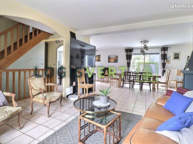 Maison vente à Palaiseau, Gometz-le-châtel
