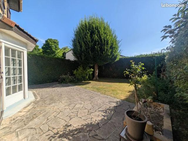 Maison vente à Versailles, Les Clayes-sous-bois