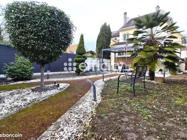 Maison vente à Tournon-sur-Rhône, Saint-prix