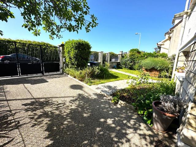 Maison vente à Quartier du Chemin de l'Île, Nanterre