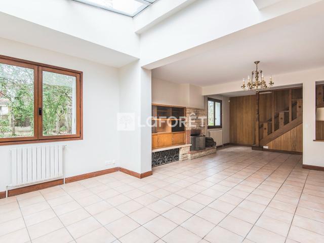 Maison location à Versailles, La Celle-saint-cloud