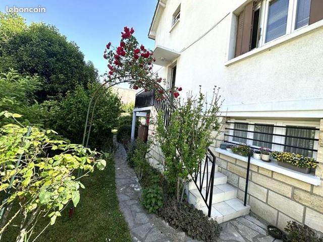 Maison vente à Nanterre