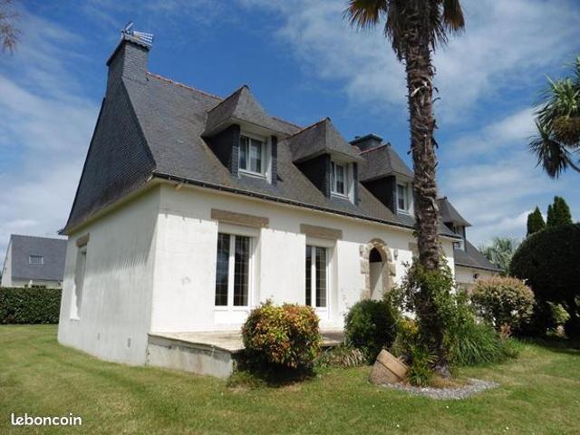 Maison vente à Guingamp, Bretagne
