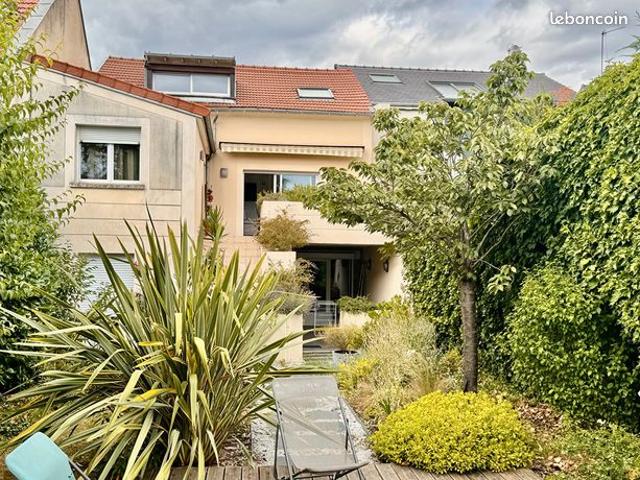 Maison vente à Colombes, Centre