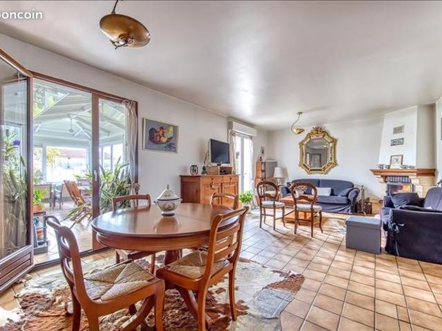Maison vente à Bordeaux, Blanquefort