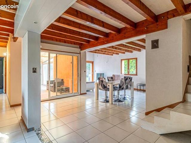 Maison vente à Bordeaux, Blanquefort