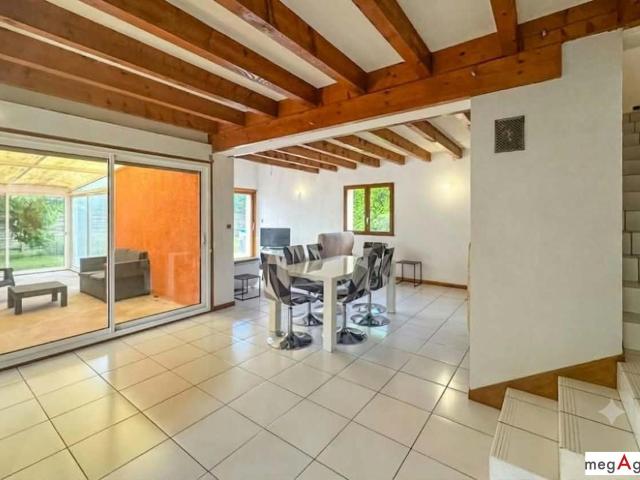 Maison vente à Le Bourg, Blanquefort