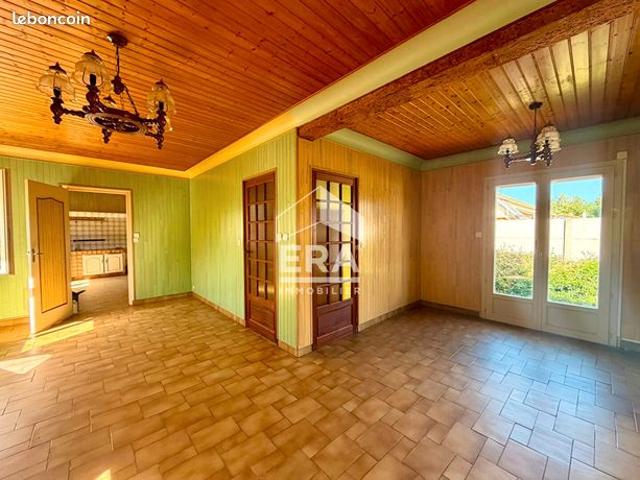 Maison vente à Montmorillon, Nouvelle-Aquitaine