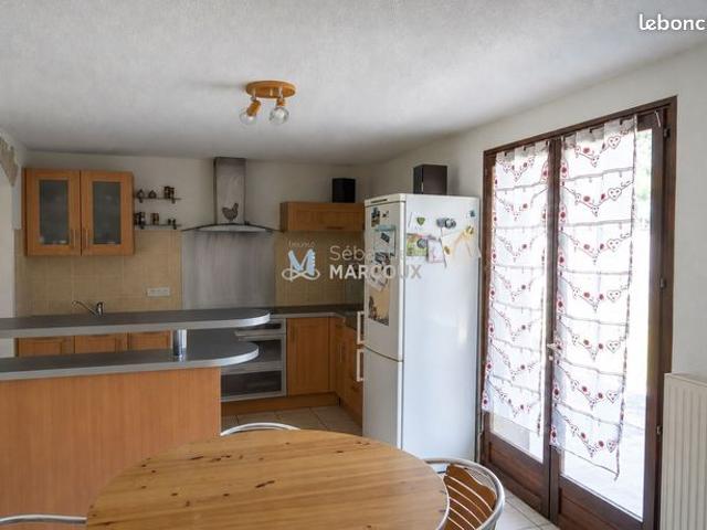 Maison vente à Montbrison, Saint-romain-le-puy