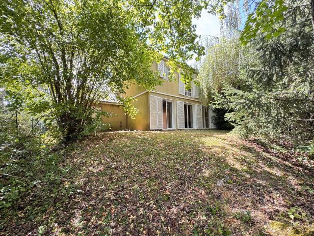Maison vente à Rodon, Le Mesnil-Saint-Denis