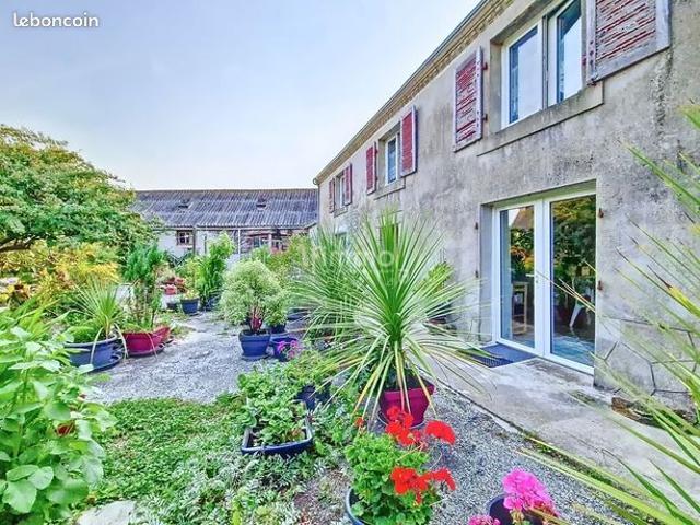 Maison vente à Châteaulin, Bretagne