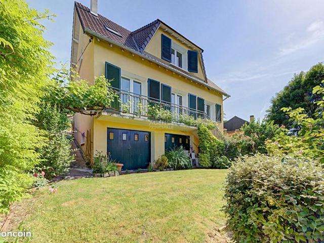 Maison vente à Saint-Germain-en-Laye, Le Pecq